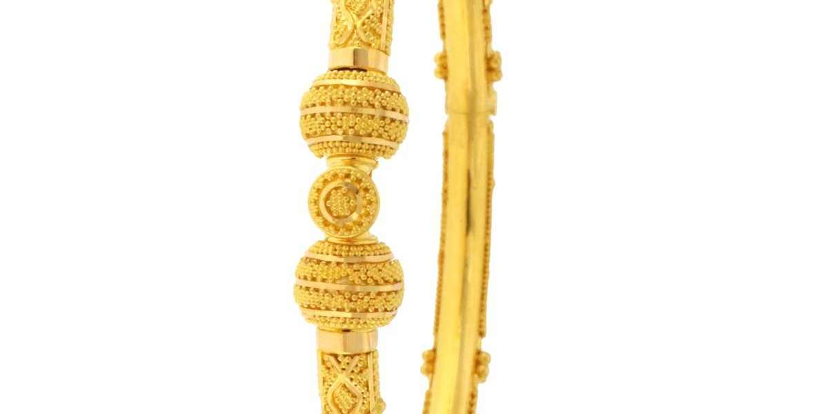 Indian White Gold Bangles: A Fusion of Elegance and Modern Sophistication
